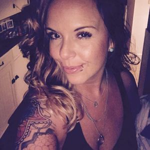 Meet your Posher, Mel